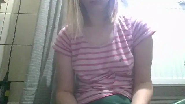 dirty sasha00 online show from May 29, 2026, 2:42 am