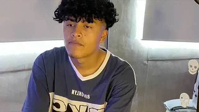 CyrusAndGrase online show from January 14, 2026, 9:52 pm