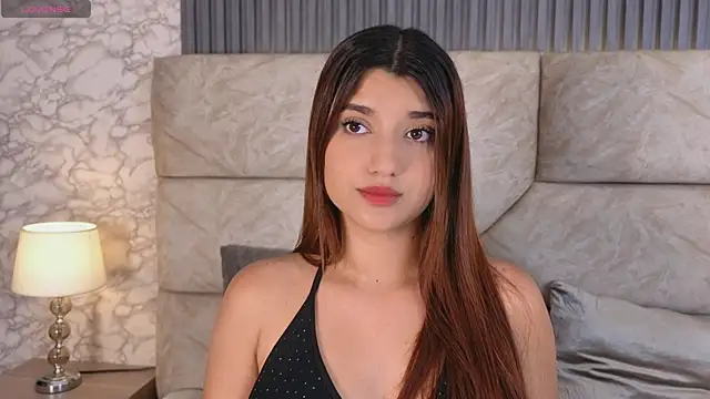 violett fowlerxx online show from March 9, 2026, 4:05 am