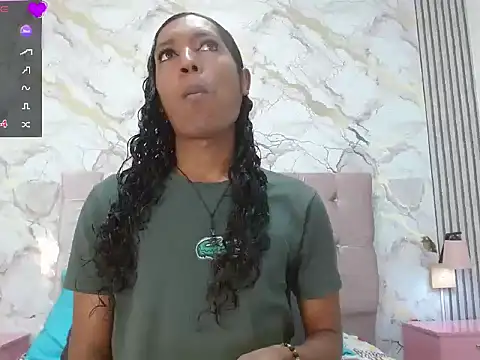 MiaCoock online show from January 15, 2026, 1:48 pm