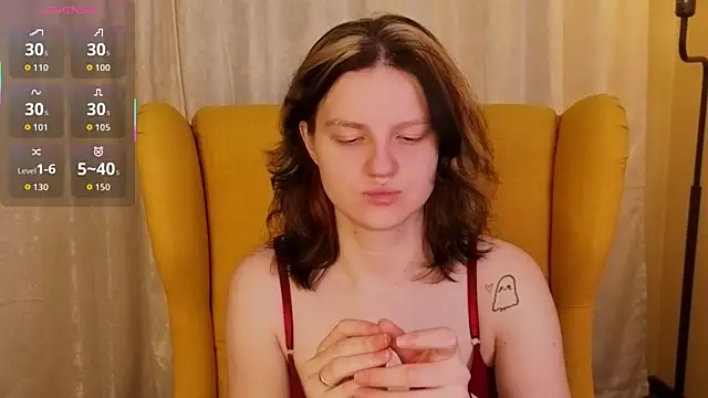 LatinaHuguenin online show from February 26, 2026, 6:51 pm