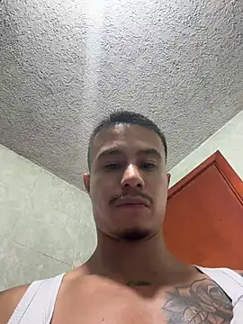 RaySullivan online show from June 8, 2026, 1:28 am