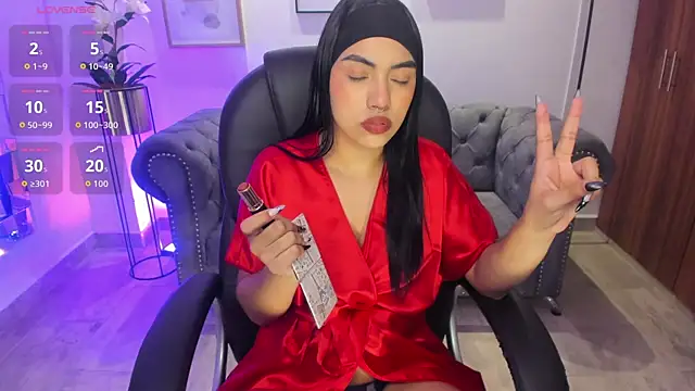 emma connor1 online show from November 27, 2025, 1:35 pm