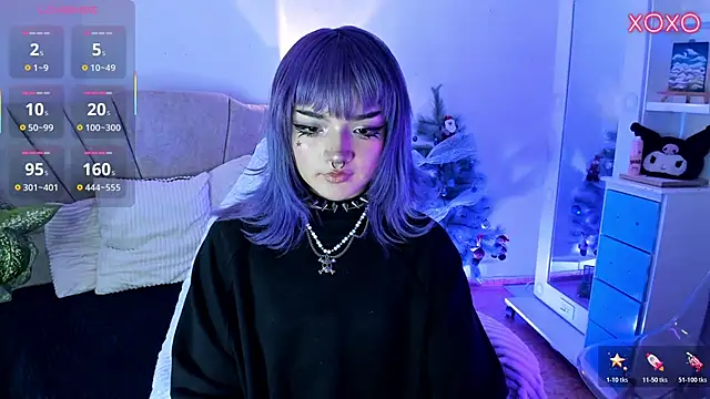 Snapshot of ravencollen chatting on December 3, 2025, 9:13 pm ravencollen online show from December 3, 2025, 9:13 pm