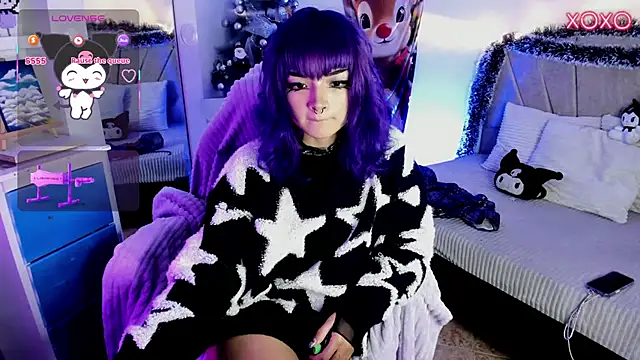 Snapshot of ravencollen chatting on December 21, 2025, 12:40 am ravencollen online show from December 21, 2025, 12:40 am