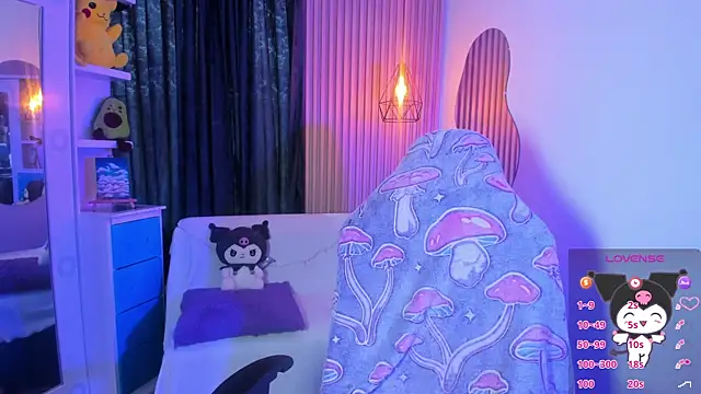 Snapshot of ravencollen chatting on February 21, 2026, 5:58 pm ravencollen online show from February 21, 2026, 5:58 pm