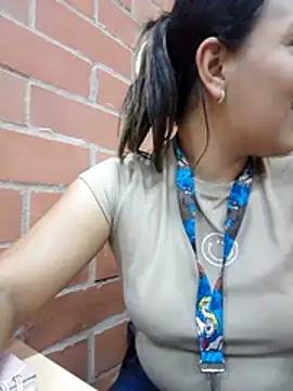 Snapshot of Celeste_coquet chatting on November 6, 2025, 11:37 pm Celeste coquet online show from November 6, 2025, 11:37 pm