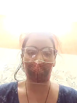 Snapshot of sanjana077 chatting on November 6, 2025, 12:06 pm sanjana077 online show from November 6, 2025, 12:06 pm