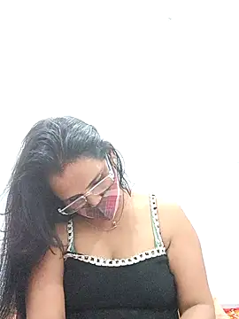 sanjana077 online show from March 12, 2026, 2:12 pm