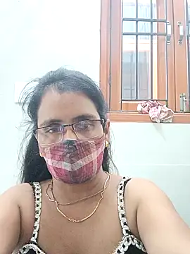 sanjana077 online show from April 3, 2026, 9:40 am