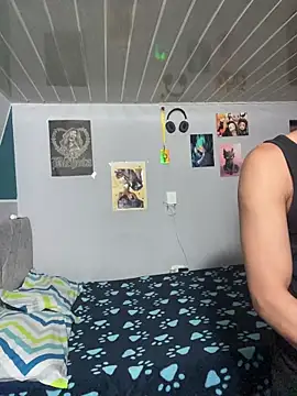 Snapshot of Mike_and_Rayan chatting on February 22, 2026, 11:25 pm Mike and Rayan online show from February 22, 2026, 11:25 pm