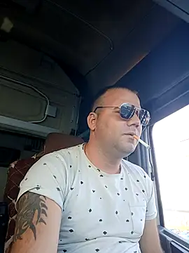 Snapshot of Chubbytop454 chatting on November 25, 2025, 8:36 am Chubbytop454 online show from November 25, 2025, 8:36 am