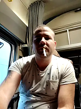 Snapshot of Chubbytop454 chatting on November 30, 2025, 1:15 pm Chubbytop454 online show from November 30, 2025, 1:15 pm