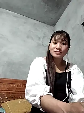 Qoine392 online show from December 19, 2025, 12:23 pm