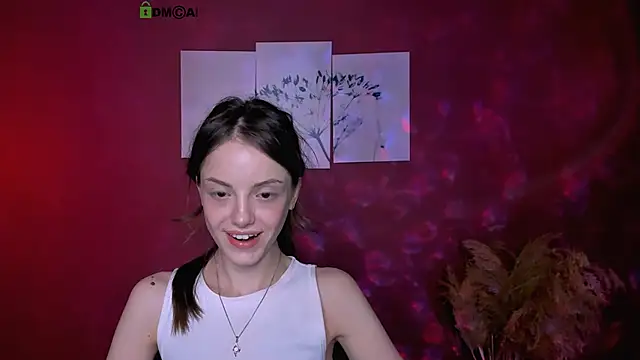 mia starrr  online show from November 29, 2025, 8:01 pm