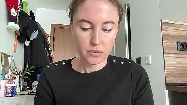 Ameli8 online show from December 18, 2025, 10:54 am