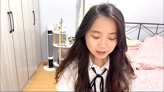 Hmm 0303 online show from March 18, 2026, 4:43 pm