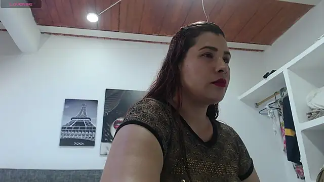 SweetSurrender69 online show from November 8, 2025, 3:29 am