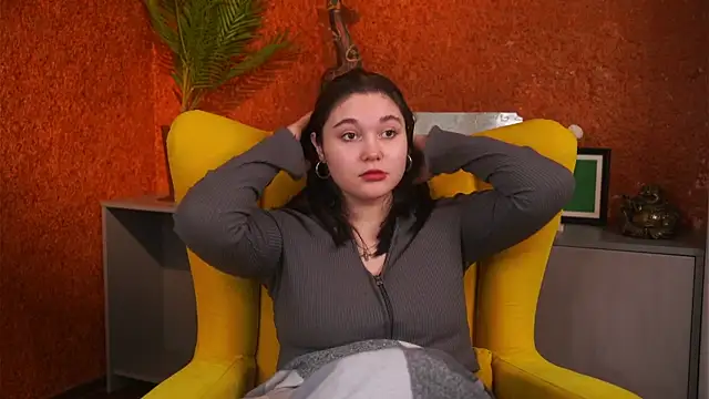 Snapshot of MonetBrinkman chatting on November 13, 2025, 5:17 am MonetBrinkman online show from November 13, 2025, 5:17 am