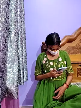 Student12th online show from November 17, 2025, 4:13 pm