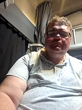 Grase44 online show from December 4, 2025, 12:25 pm