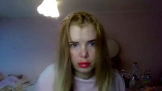 HornyElena online show from December 19, 2025, 2:35 pm