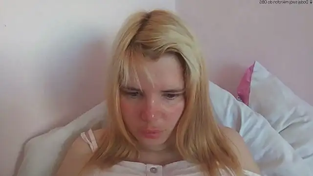 HornyElena online show from June 2, 2026, 2:52 pm