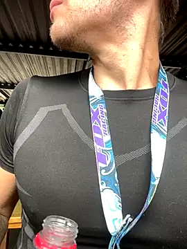 Snapshot of Nick_juniorrx chatting on November 9, 2025, 3:32 pm Nick juniorrx online show from November 9, 2025, 3:32 pm