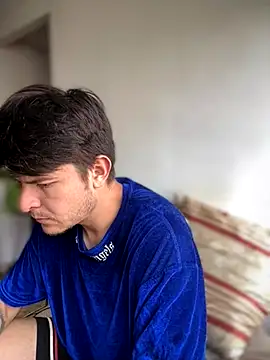 Snapshot of Nick_juniorrx chatting on November 11, 2025, 7:03 pm Nick juniorrx online show from November 11, 2025, 7:03 pm