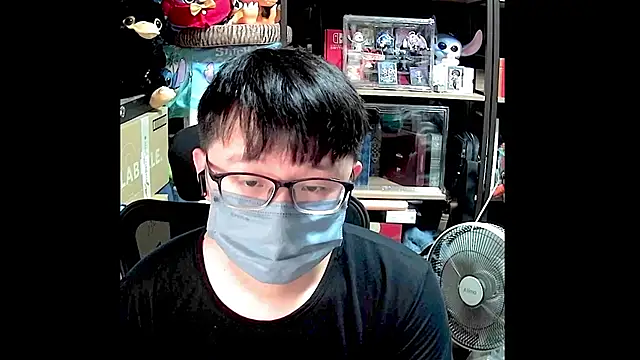 Snapshot of kk05483 chatting on June 17, 2026, 5:58 pm kk05483 online show from June 17, 2026, 5:58 pm
