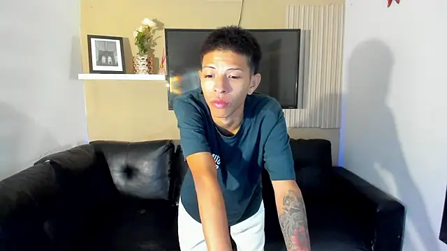 Tessachains 2  online show from January 15, 2026, 1:32 am