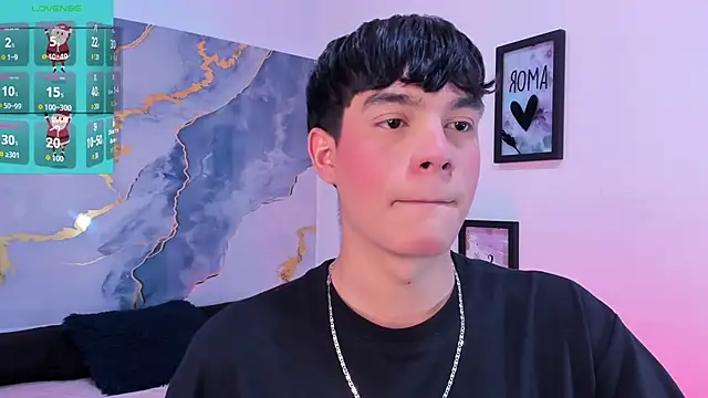 Isaac Kurtt online show from December 20, 2025, 7:54 pm