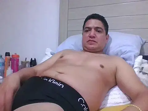 yayo 33 online show from November 23, 2025, 4:12 am