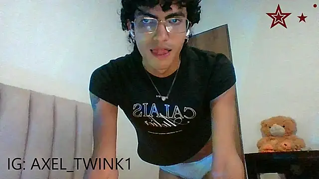 axel love13 online show from January 13, 2026, 5:35 am