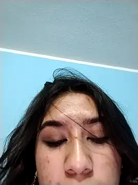 Snapshot of madeline_lx chatting on November 13, 2025, 3:38 am madeline lx online show from November 13, 2025, 3:38 am