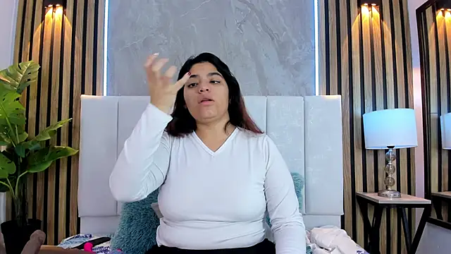 Carlotta de velour online show from January 10, 2026, 2:35 am