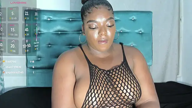 Snapshot of Tamaramilleer chatting on February 27, 2026, 6:02 am Tamaramilleer online show from February 27, 2026, 6:02 am