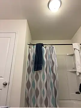 Snapshot of Dayana-2025 chatting on April 4, 2026, 12:42 am Dayana-2025 online show from April 4, 2026, 12:42 am