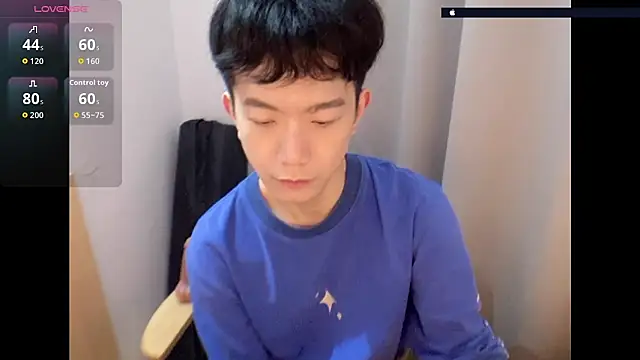 CouplingCry online show from April 18, 2026, 3:49 pm