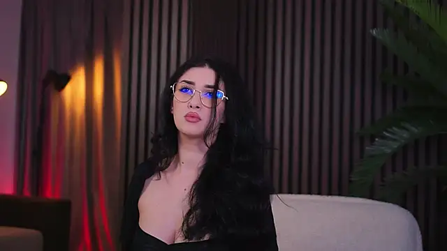 DaliaVeyron online show from November 11, 2025, 11:32 am