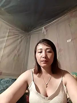 Missa-kute20 online show from April 13, 2026, 2:11 pm