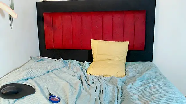 AMARYXS online show from February 19, 2026, 12:06 am