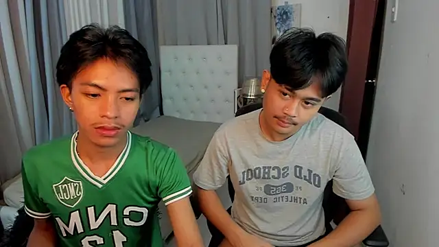 Snapshot of asianblackbigcock chatting on November 8, 2025, 5:51 am asianblackbigcock online show from November 8, 2025, 5:51 am