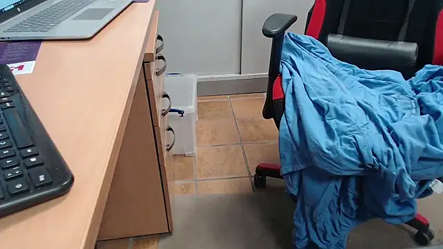 dwtsteffi50 online show from December 15, 2025, 9:35 am