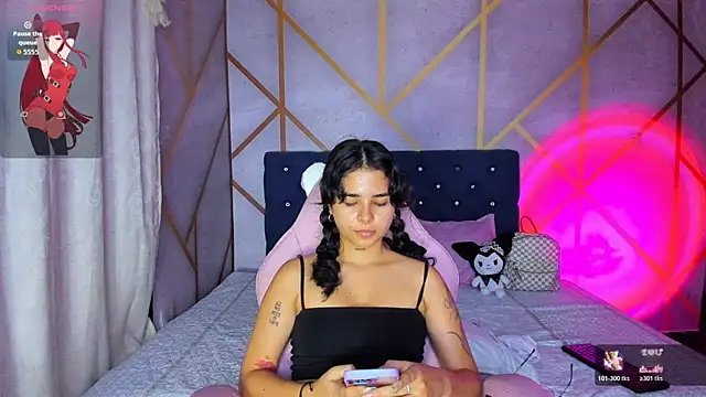  vaiolet owo online show from February 28, 2026, 5:08 am