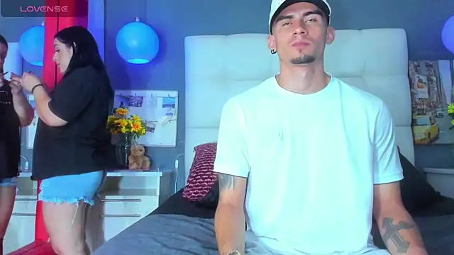 Sharon Tyga20 online show from November 27, 2025, 8:33 pm