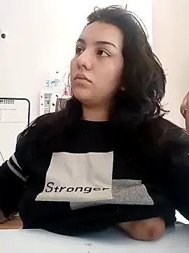 Snapshot of raven_and_jeremy chatting on November 8, 2025, 3:34 pm raven and jeremy online show from November 8, 2025, 3:34 pm