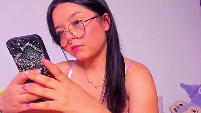 Snapshot of amy__a chatting on March 11, 2026, 7:03 am amy a online show from March 11, 2026, 7:03 am