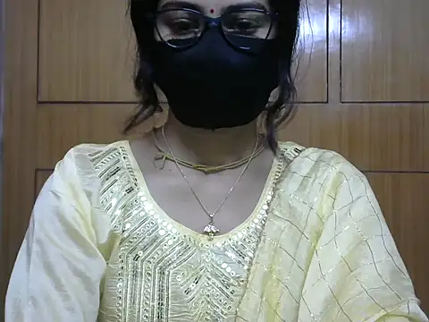 Fairy Pie online show from April 7, 2026, 7:14 pm