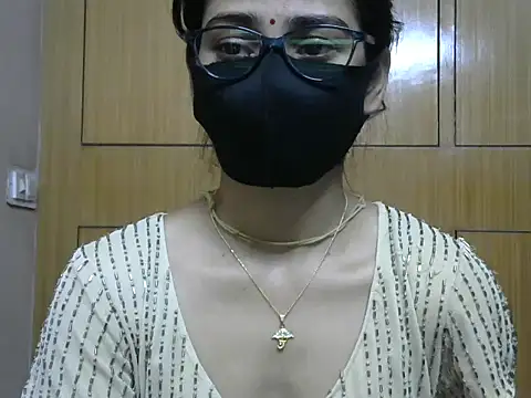 Fairy Pie online show from April 10, 2026, 10:03 pm